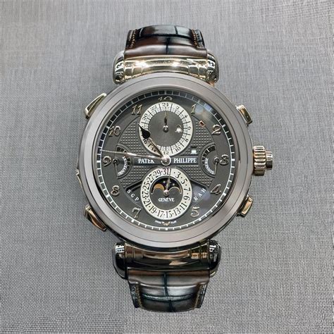 patek philippe 6300gr-001 price